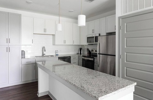 Sand Ridge Apartment | Landing | Stylish 1BD, Clubhouse, Gym