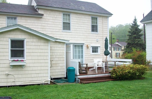Sherwood Cottage | Landon Cottage is in the waterfront village of Sherwood on Eastern Shore of MD