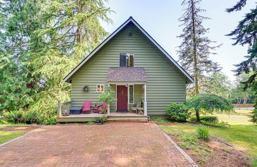Langley Cabin | Langley Forest Cabin w/Grill < 2 Mi to Downtown!