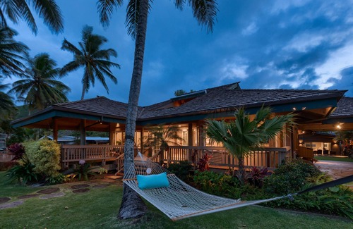 Lanikai House | Lanikai Beach w/heated pool, spa: Sep/Oct CANCELLATION SPECIAL