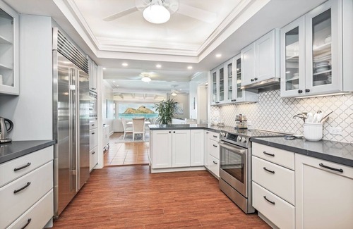 Lanikai House | Lanikai Seashore by Gather: Oceanfront Home w/Mokulua Views, AC & Lush Yard