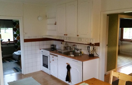 Overkalix House | Lansån 46 Guesthouse