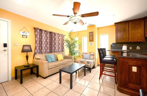 South Padre Island Condo | Lantana Retreat - Cozy 2BR w/Pool, No Stairs