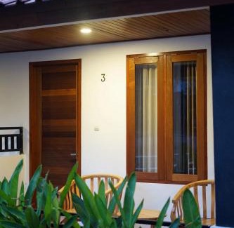 Kuta Bed & Breakfast | Lantis ViBES Inn
