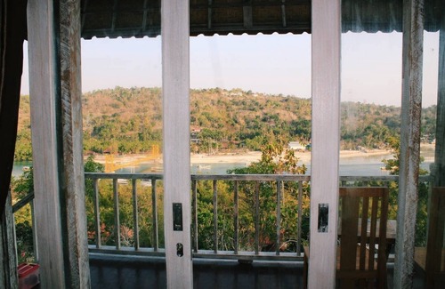 Mushroom Bay House | Lanussa Hill Villa, Lembongan Ocean View villa