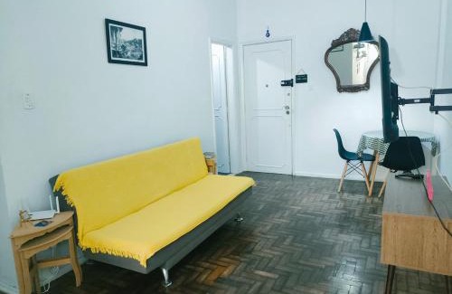 Bairro de Fatima Apartment | Lapa Econômico: Quarto e sala 4 pessoas