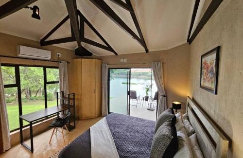 Vredefort House | LapaManzi 8