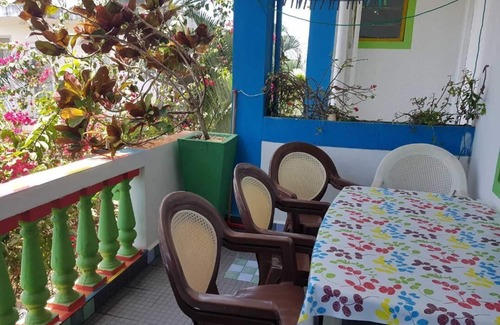 Pereybere Apartment | Lapiroguevilla Apartment F3 near the beach of Pereybere.