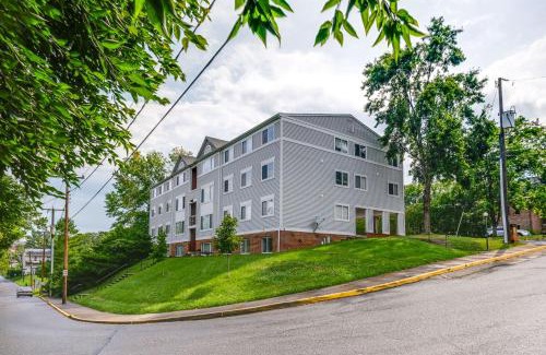 Lexington Apartment | Laptop-Friendly Lexington Condo with Free WiFi