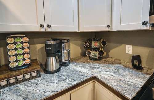Laramie Apartment | Laramie Gem < 1/2 Mi to University of Wyoming!