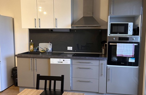 Saint-Ouen-l'Aumone Apartment | Large 15.47m2 bedroom in shared apartment