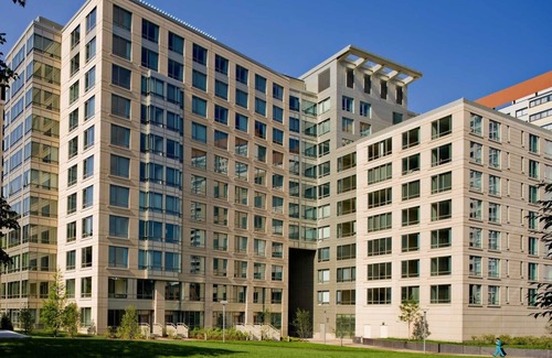 West End Apartment | Large 2 Bed/2 Bath by MGH at Chalres River Park, Modern Bldg, Centrally Located