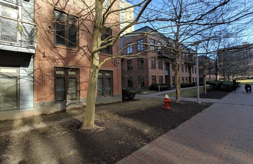 West End Apartment | Large 2 Bed/2Bath By MGH, Washer/Dryer in Suite