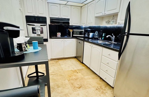 Hollywood South Central Beach Condo | Large 2 Bedroom Oceanfront Condo at TIDES Hollywood/Hallandale Beach! On Beach!