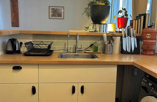 Saint-Fargeau Apartment | Large 2-room apartment in the 20th district of Paris