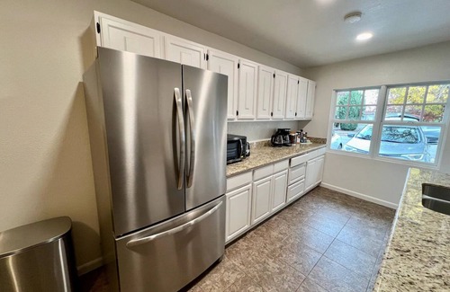 Shoreline West House | Large 2BD, 2BA Private Whole House Walking Distance from Downtown Mountain View!