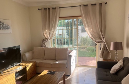 Guia Apartment | Large 3 bedroom apartment with private garden, sleeping up to 6 adults
