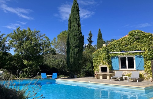 Villefloure Villa | Large 4 bedroom villa with pool, in beautiful countryside near Carcassonne