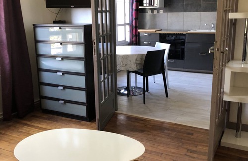 Villejuif House | Large 70 m2 luxury apartment