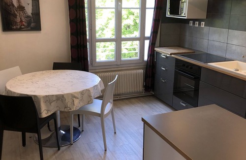 Villejuif House | Large 70 m2 luxury apartment