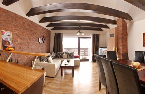 Demanova House | Large 8-bedroom house with garden and WiFi in Liptovský Mikuláš