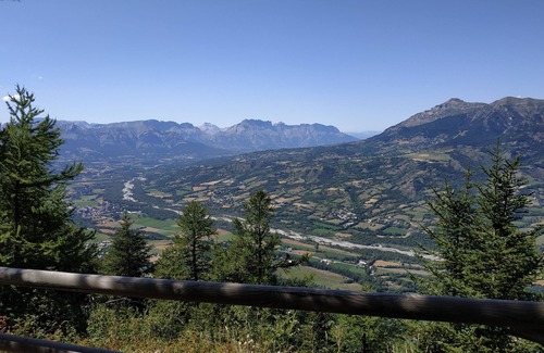 Saint-Leger-les-Melezes Apartment | Large apartment, 7 people, at the foot of the slopes, Saint-Léger-les-Mélèzes