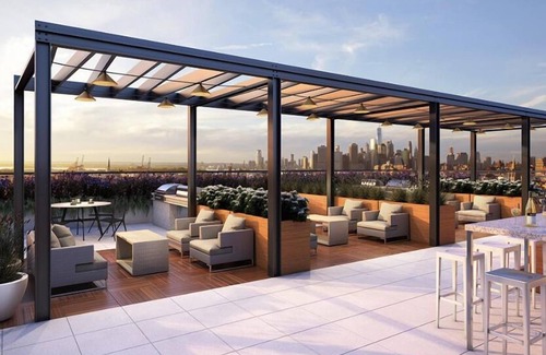 Gowanus Apartment | Large Alcove Sundrenched Studio in Luxury Doorman Building Prime Location