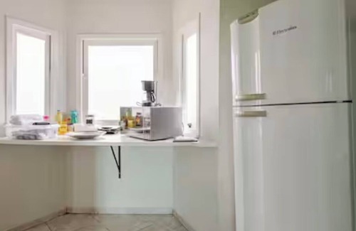 Carianos Apartment | Large and charming apartment with AC near Florianópolis International Airport