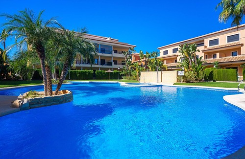 Platja de l'Arenal Apartment | Large and comfortable apartment with communal pool in Javea, Costa Blanca, Spain for 8 persons