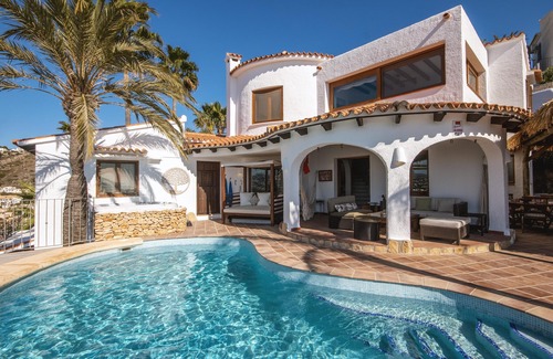 El Portet Villa | Large and comfortable villa with private pool in Moraira, on the Costa Blanca, Spain for 8 persons