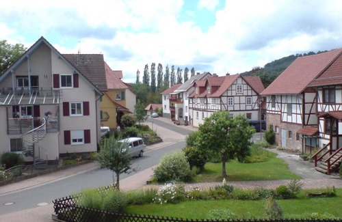 Pfieffe Apartment | Large apartment with balcony in renovated half-timbered house in quiet location
