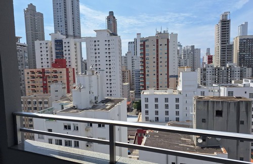 Centro Apartment | LARGE APARTMENT NEAR ATLÂNTICO SHOPPING (CENTER) AND SEA - FOR FAMILIES ONLY -