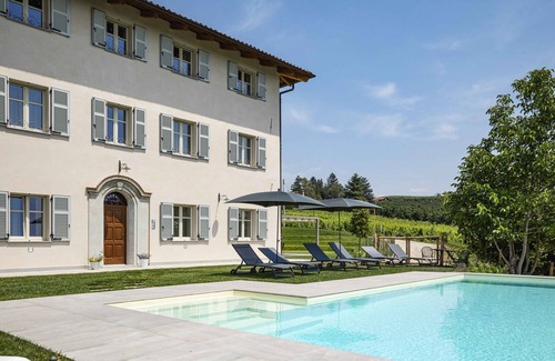 Mascarelli Apartment | Large Apartment 2 with swimming pool and terrace in an ancient country house