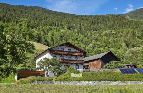 Oetz Apartment | Large apartment for 6-12 people with fantastic views in Ötz/Ötztal