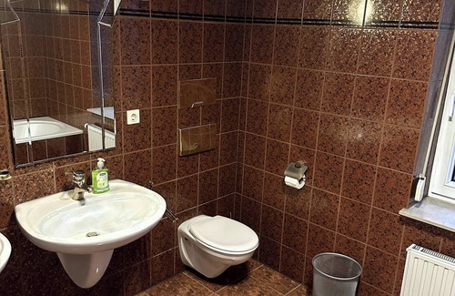 Queis Apartment | Large apartment for 3-10 people near Halle and Leipzig