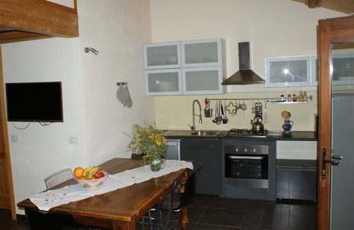 Buscemi House | Large apartment in a country house with 3 apartments and pool. App.1