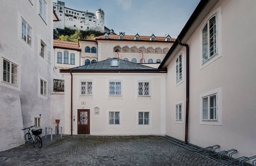 Altstadt Apartment | Large apartment in Paterstöck - near Cathedral - 2 bedrooms & 2 bathrooms