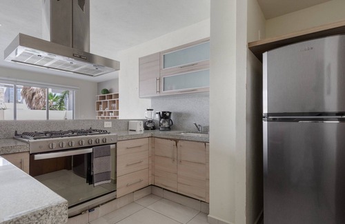 Cancun Apartment | Large apartment with pool and terrace!