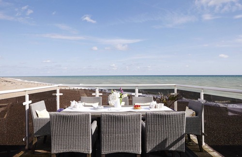 Littlehampton House | Large Beach Front Mansion with Sea Views, Gardens, Hot Tub, Featured on ITV1