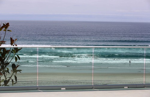 La Fonda Apartment | Large beachfront loft apartment in gated community Playa La Misión with deck.