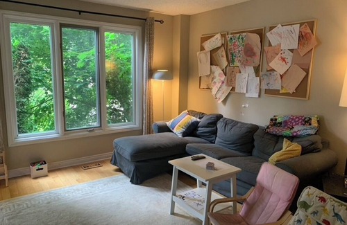 Port Hope House | Large bright home in Port Hope, commuting distance to GTA, Oshawa, Peterborough