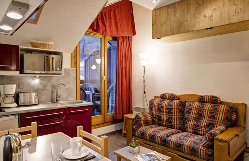Brides-les-Bains Apartment | Large Cabin - 2 PARTS CONFORTABLE IN THE CENTRE
