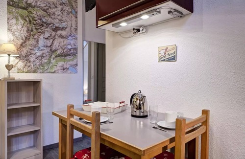 Brides-les-Bains Apartment | Large Cabin - 2 PARTS CONFORTABLE IN THE CENTRE