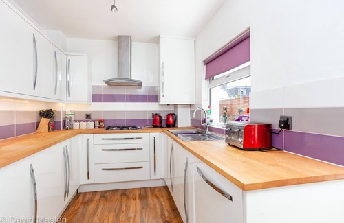 Brighton City Centre House | Large Central Delightful Townhouse with Garden