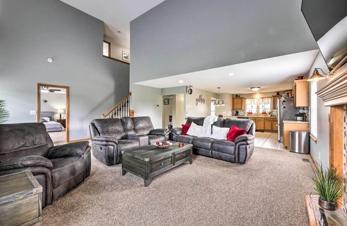 Brook Park House | Large Cleveland Home w/Fire Pit + Backyard!
