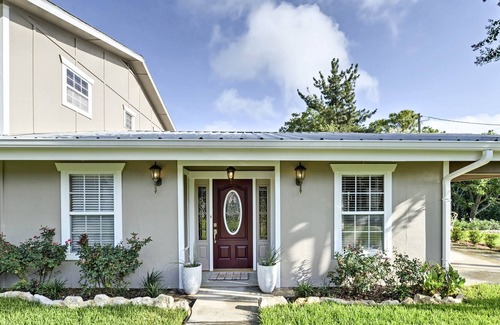 Lake Whitney House | Large Clifton Home w/Yard & Access to Lake Whitney