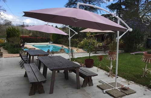 Monestier House | Large, comfortable country house with swimming pool near Les Vigiers golf course