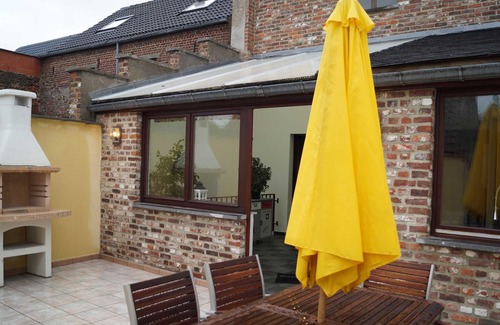 Beloeil House | Large comfortable house for 8 people