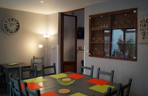 Beloeil House | Large comfortable house for 8 people