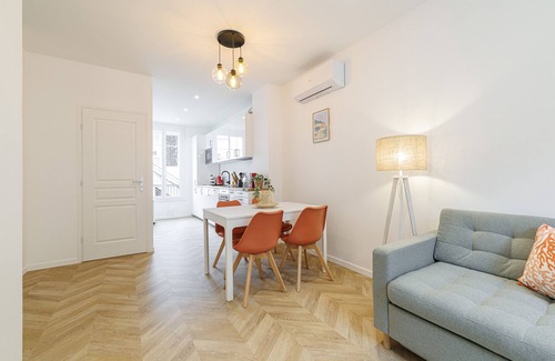 Saint-Sylvestre Apartment | Large & Confort 2 Bdr Renovated